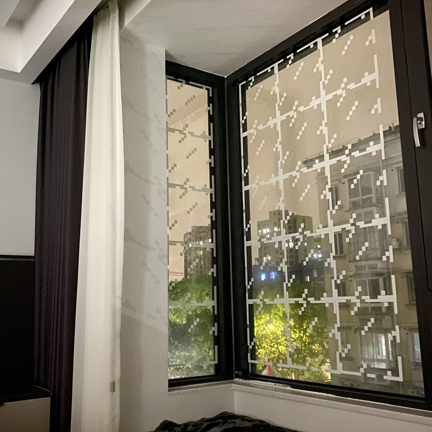 Pixel Style Window Film "Glass/Vine"